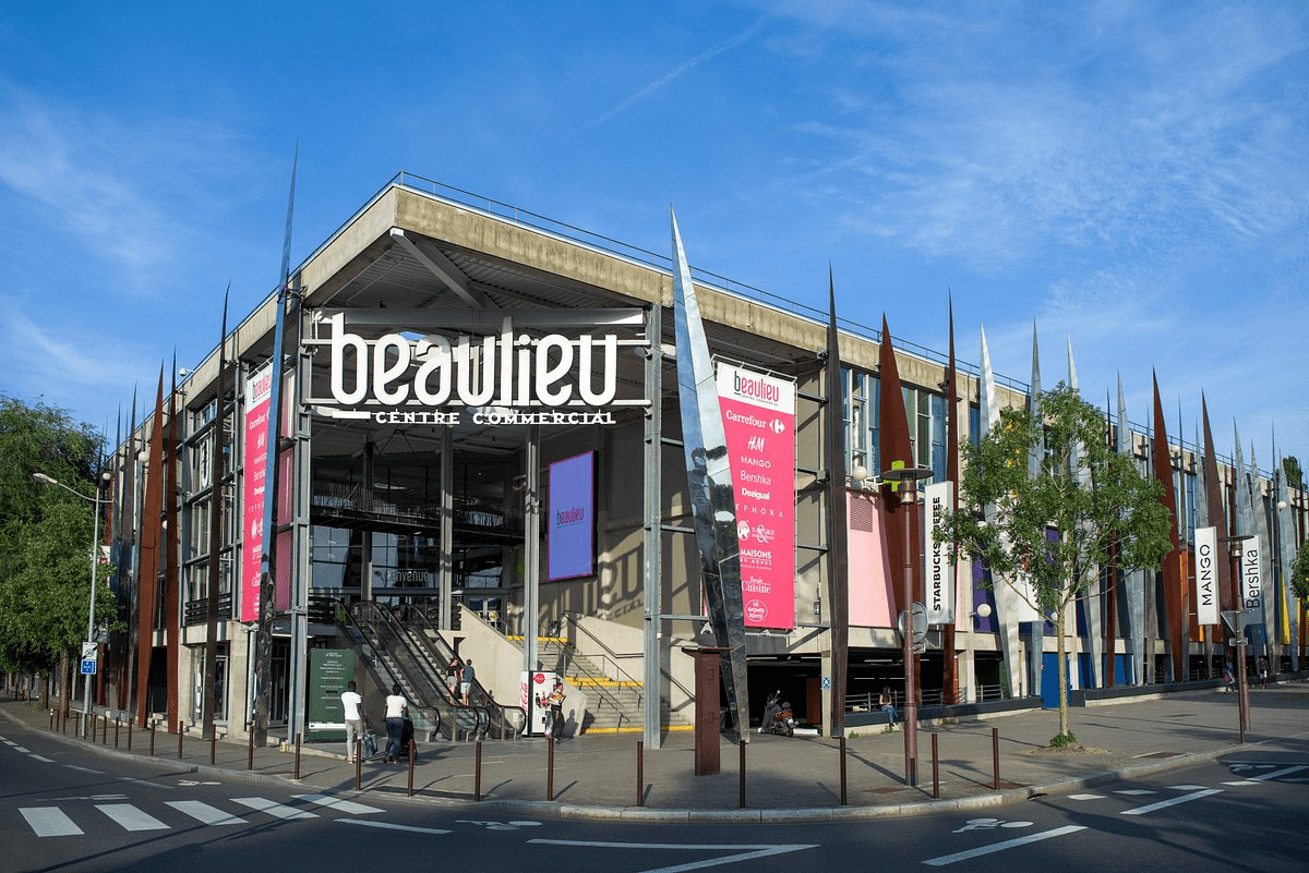 Beaulieu, quartier de Nantes situé en bord de Loire, offrant un cadre de vie agréable et pratique pour la colocation.